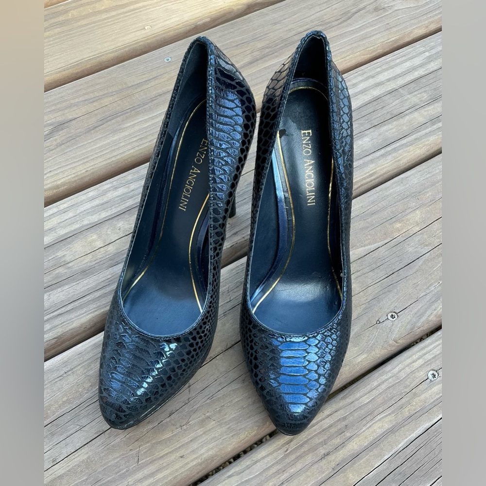 Enzo Angiolini Black Snakeskin Heels